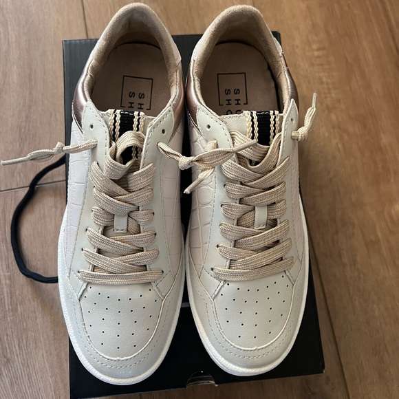 ShuShop Girls Sneakers Park Kids Star Sneakers Taupe size 3 NIB - Picture 1 of 6